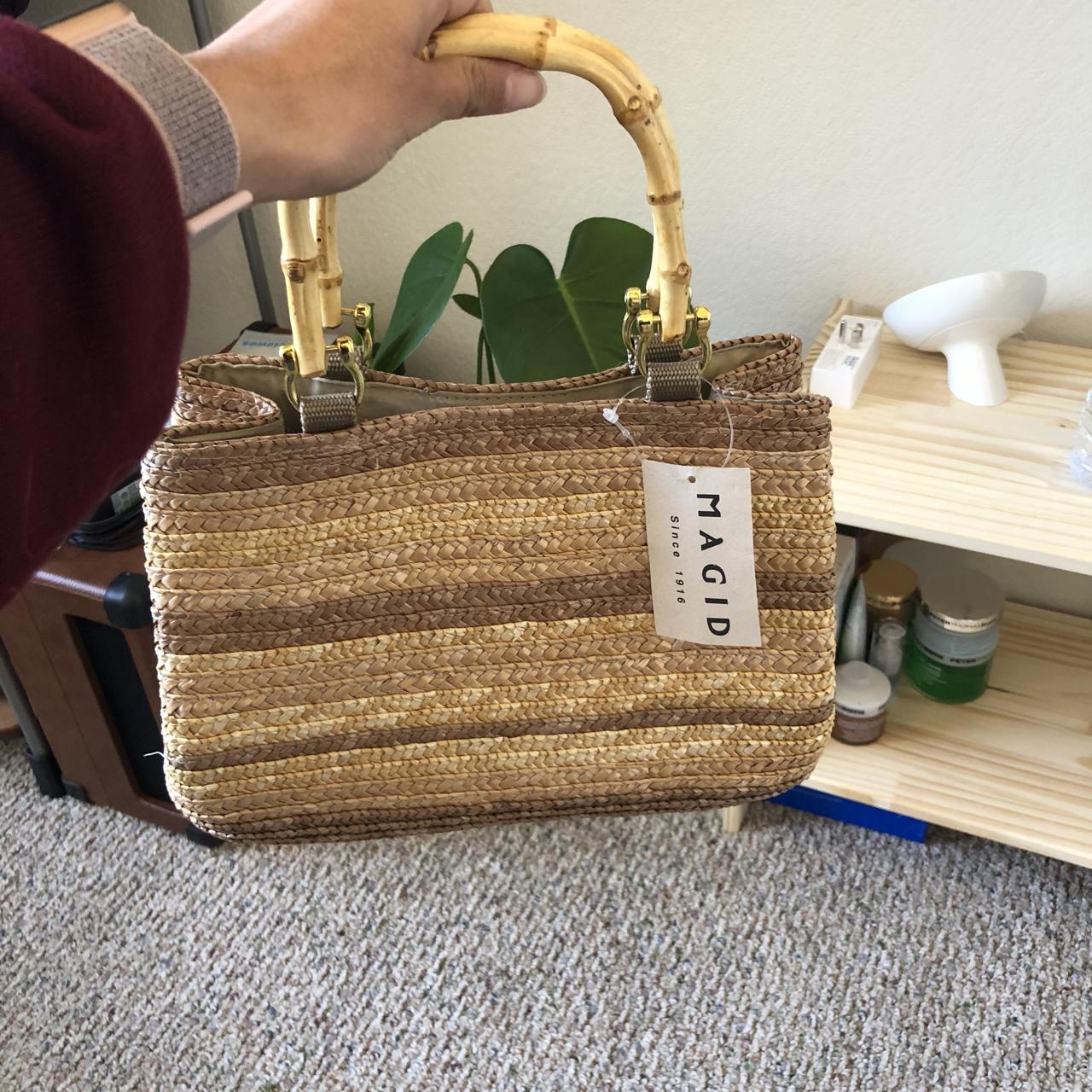 Straw bag perfect for summer and spring! I love... Depop