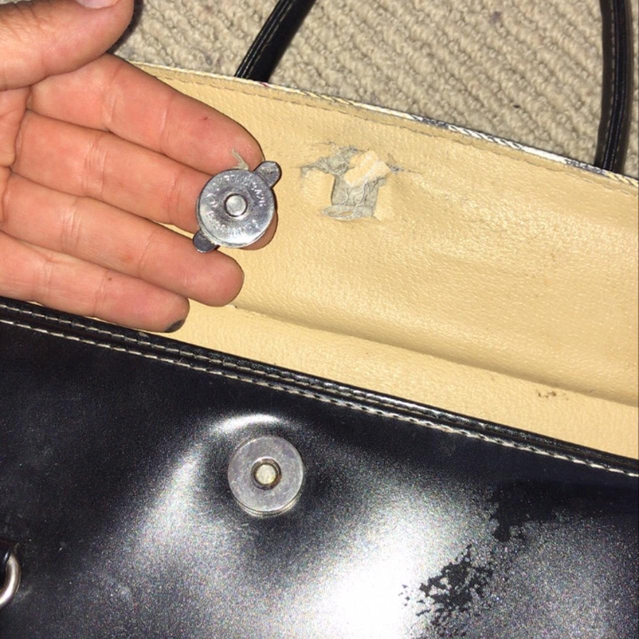 Authentic Burberry Purse has some little stain shown - Depop