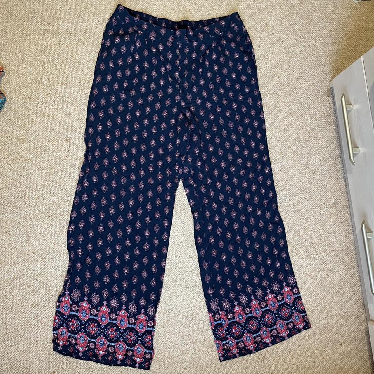 Gorgeous pattern wide leg pants. Size 14. Worn once.... - Depop