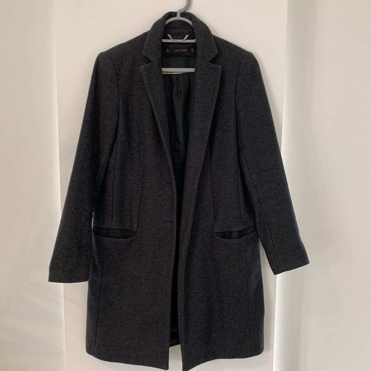 Zara Women's Grey Coat | Depop