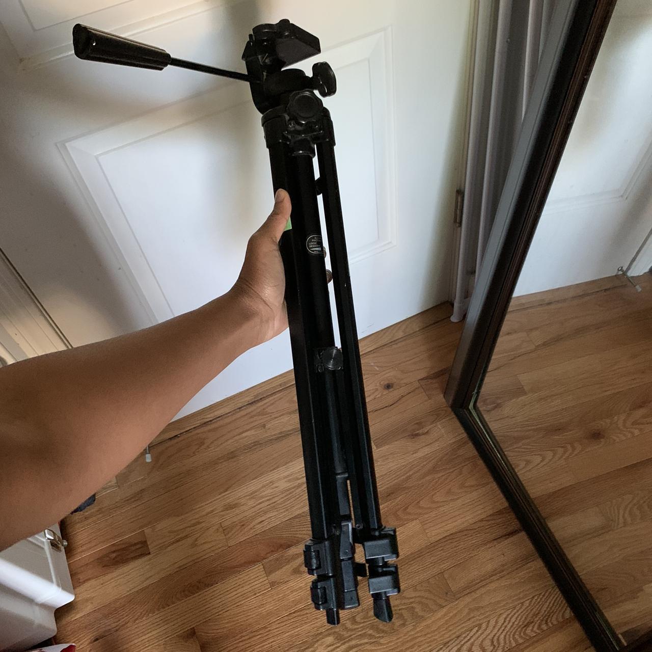 Thrifted Sony VCT R610 Camera Tripod Tripod is... Depop