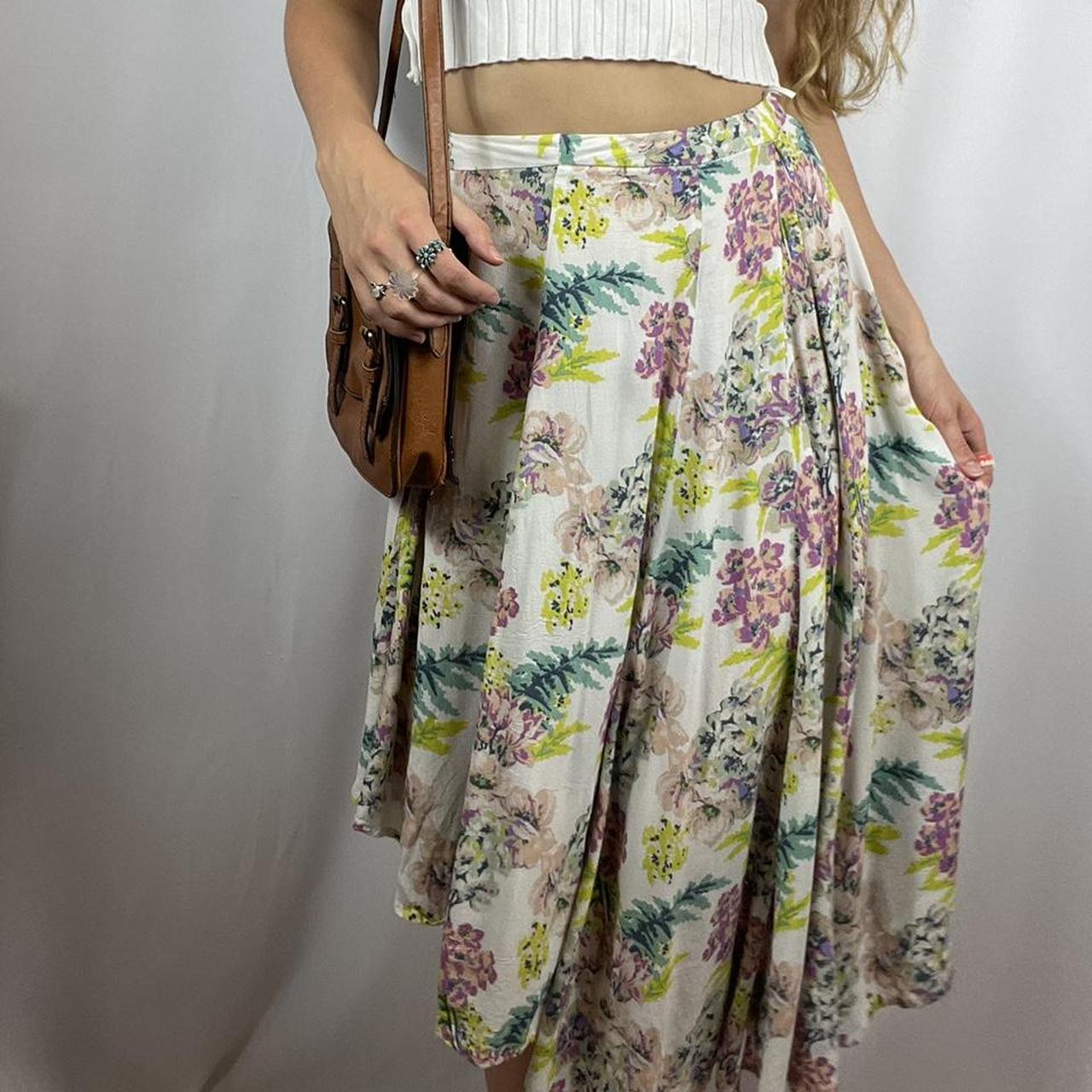 Product Image 3 - Floral skirt 
- Womens 2