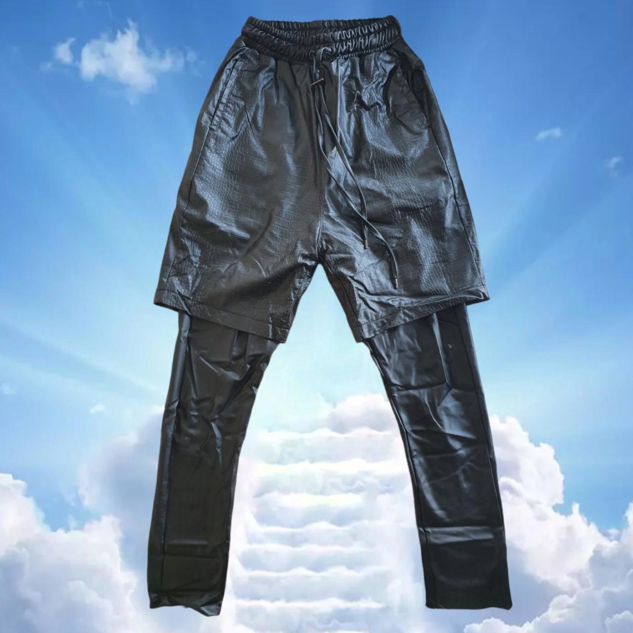 ASOS Men's Black Shorts Depop