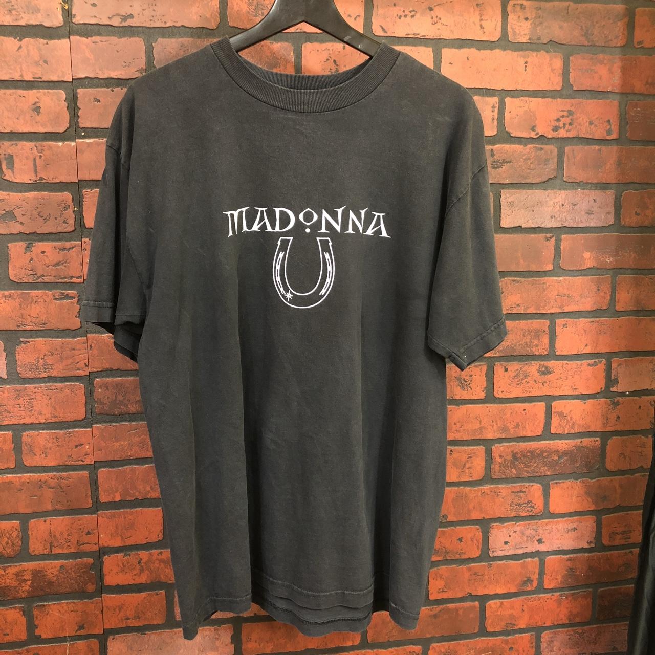 2001 Madonna “Drowned World” Tour shirt. Great | Depop