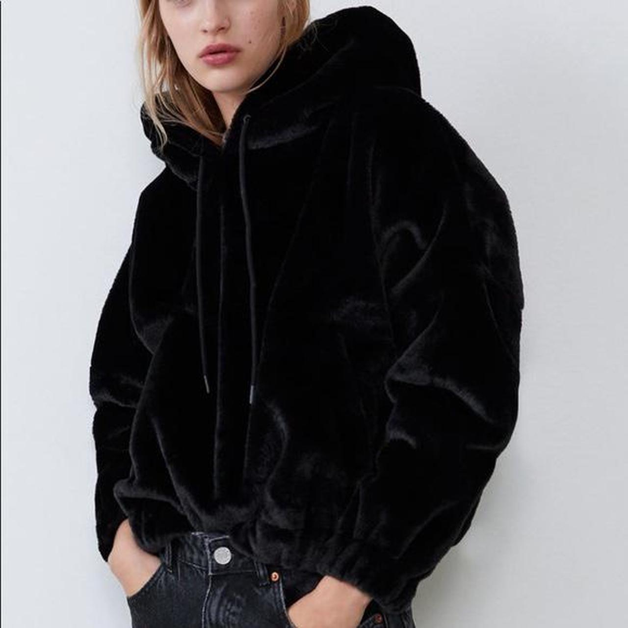 Faux fur pullover outlet hoodie