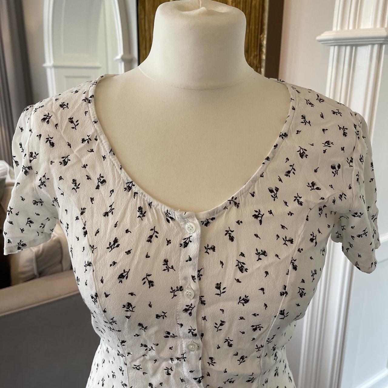 Brandy Melville Floral Dress. White and Black. Worn... Depop