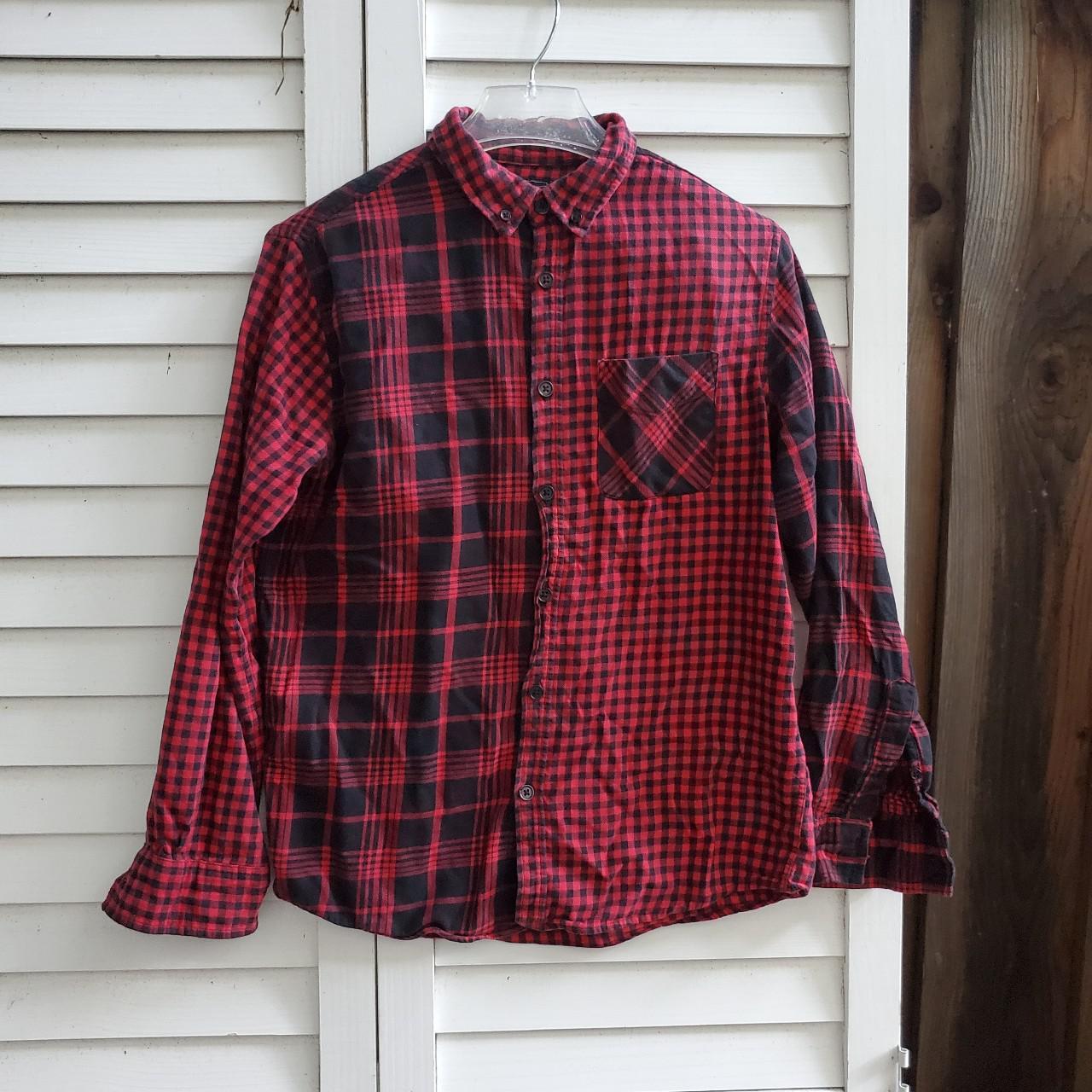 Men's Black and Red Shirt | Depop