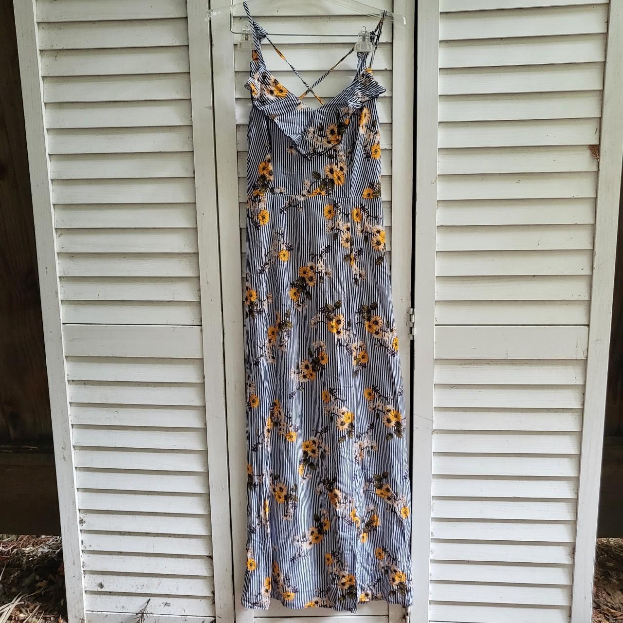 Striped sunflower maxi dress with criss cross tie... - Depop