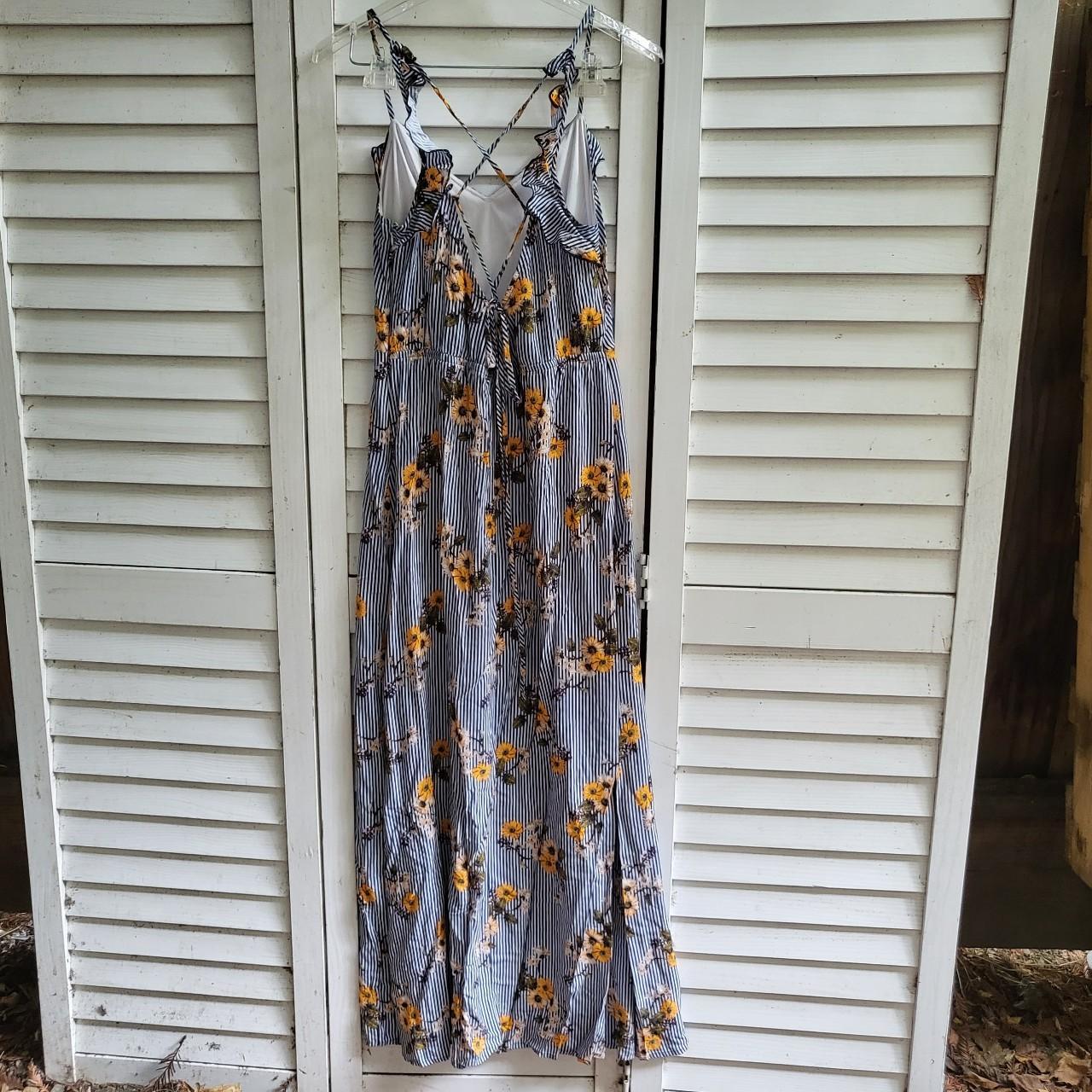 Striped sunflower maxi dress with criss cross tie... - Depop