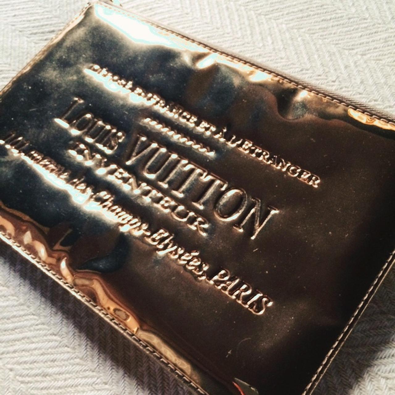 Louis Vuitton Partition Clutch. In good preloved - Depop