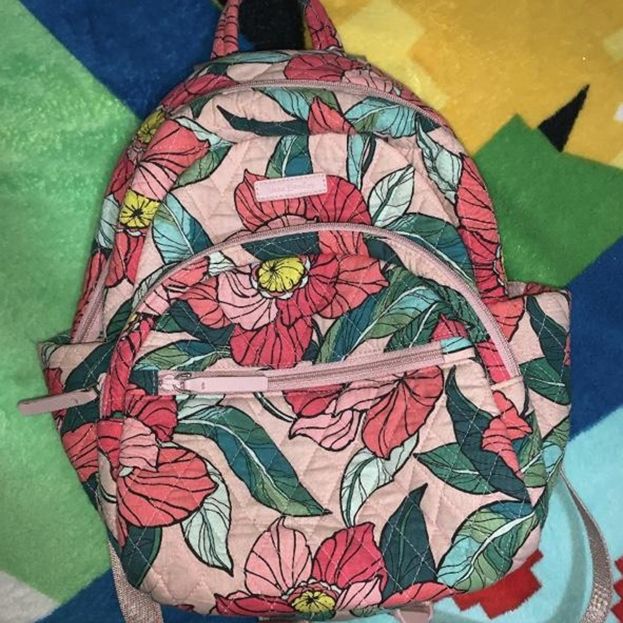 Flower print Vera Bradley backpack 🌺🎒 3 pockets... - Depop