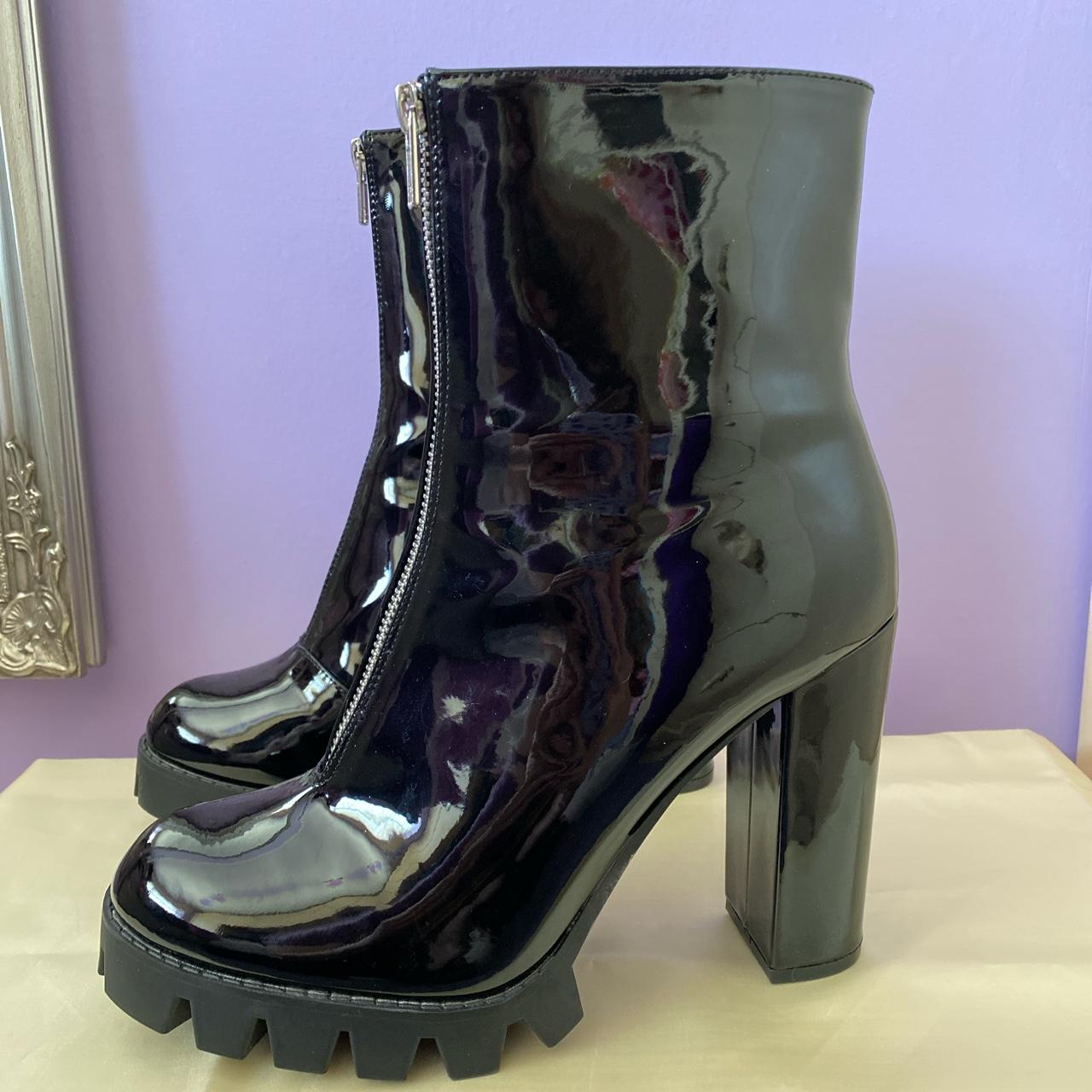 EGO Women's Black Boots Depop