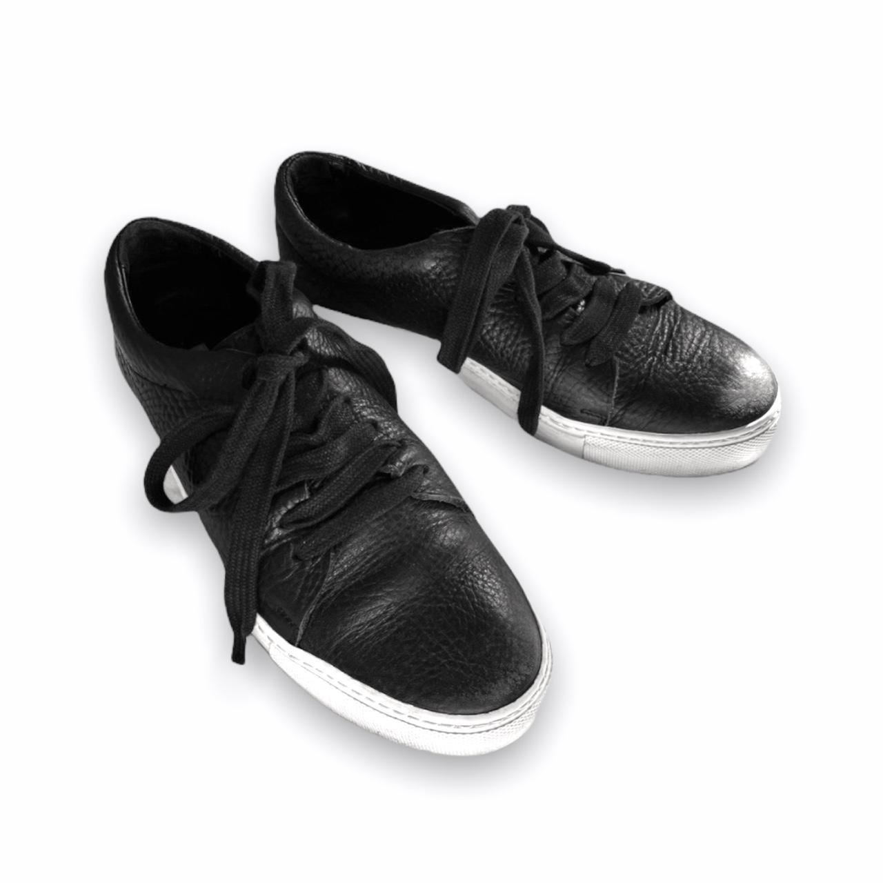 Acne black pebbled leather sneakers Size