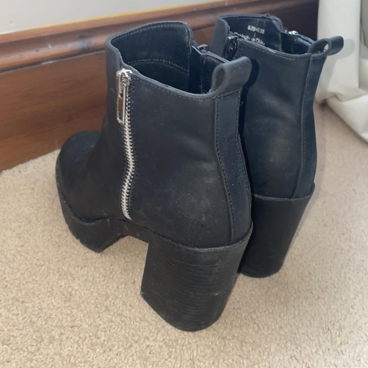 New Look Women's Black Boots Depop