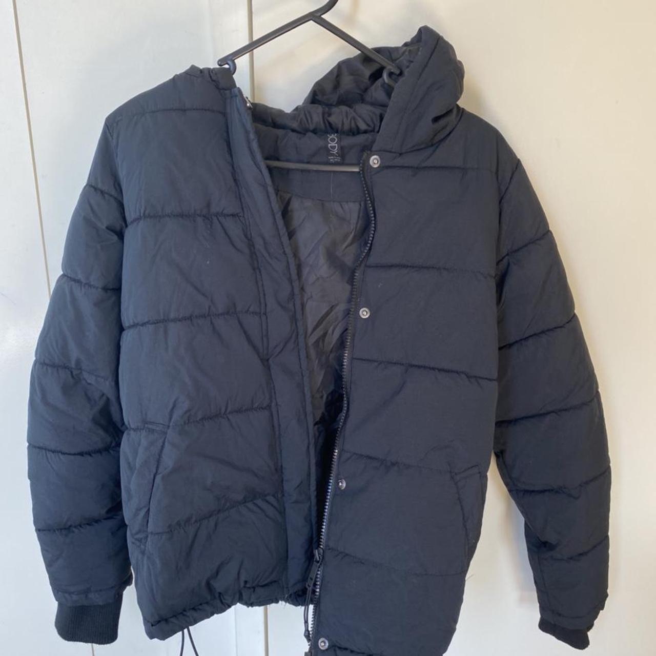 black puffer jacket size 6
