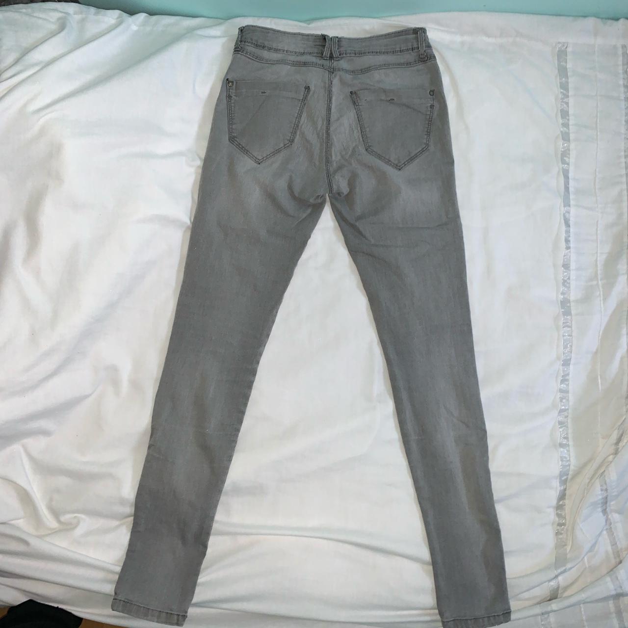 vintage grey skinny low waist jeans ☁️97cm in... - Depop