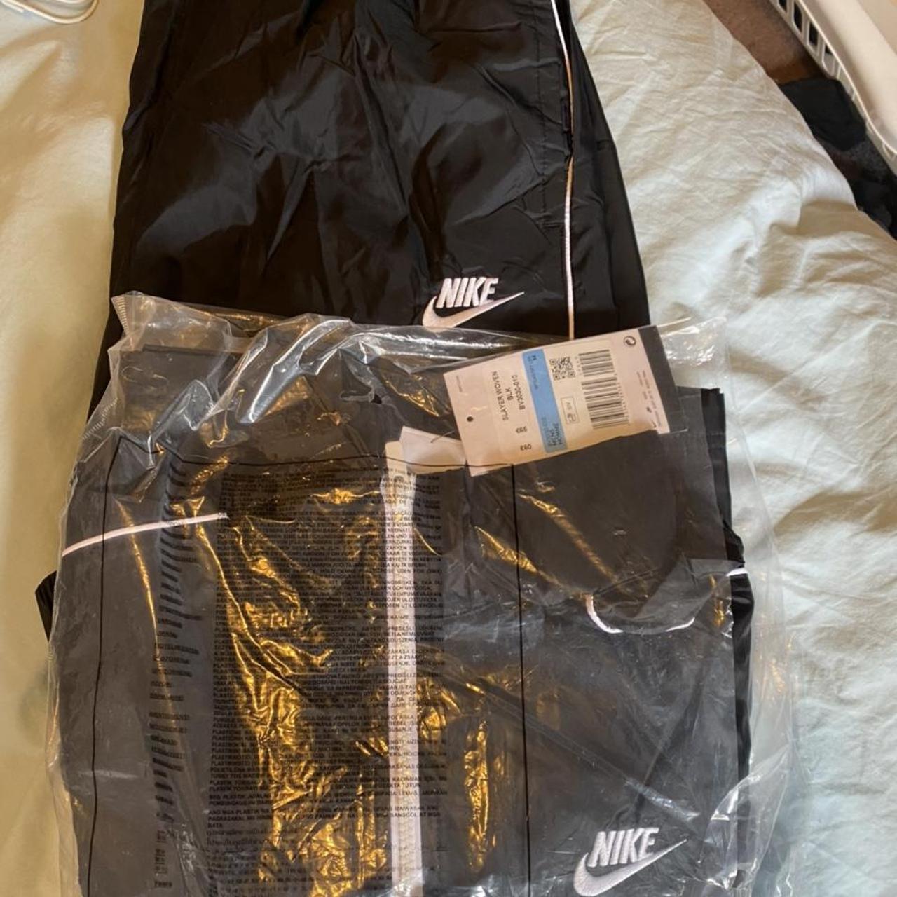 mens nike woven tracksuit bottoms