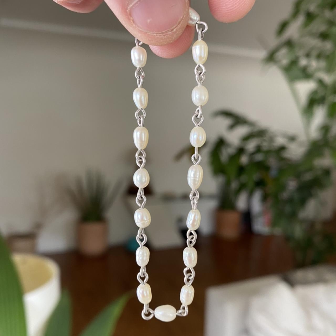 Women's White and Silver Jewellery | Depop