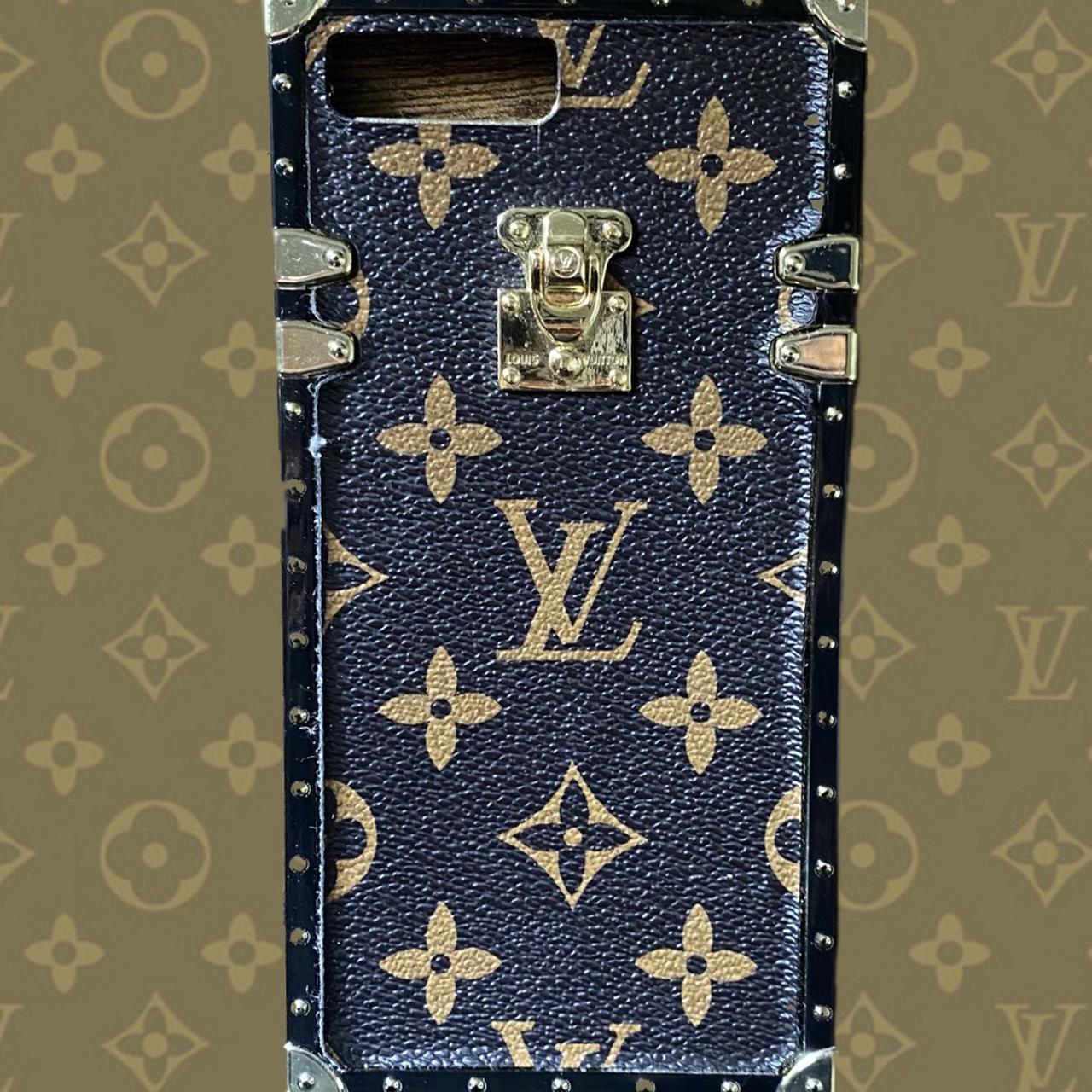 iPhone 8 Plus (Louis Vuitton case)