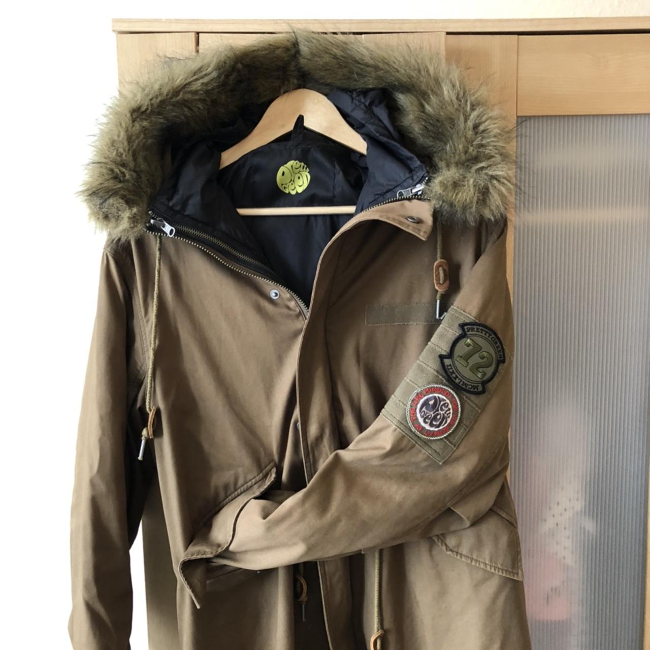 Pretty green detachable hood parka online