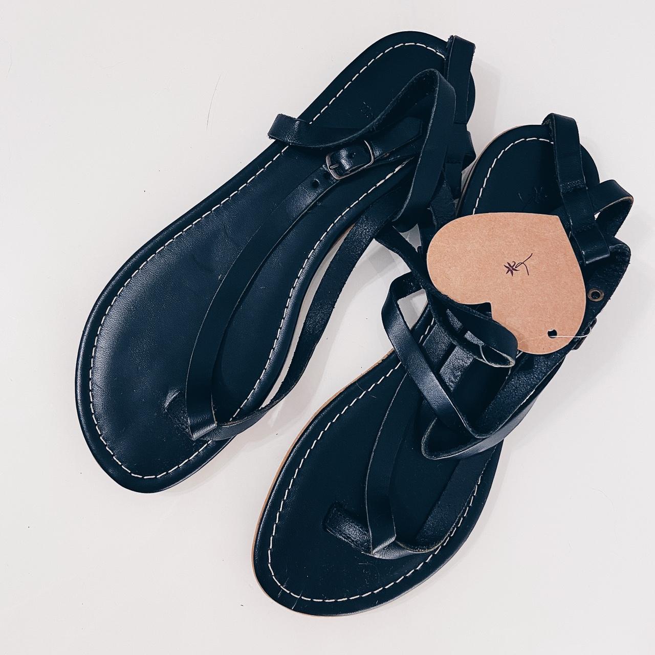 Brandy Melville Women's Sandals Depop