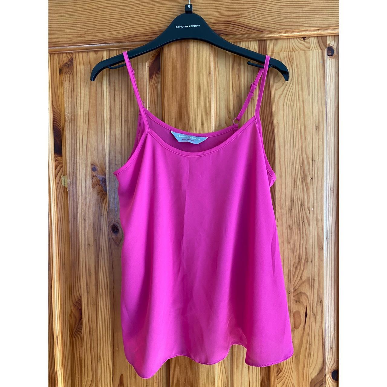 Dorothy Perkins Women's Vest Depop