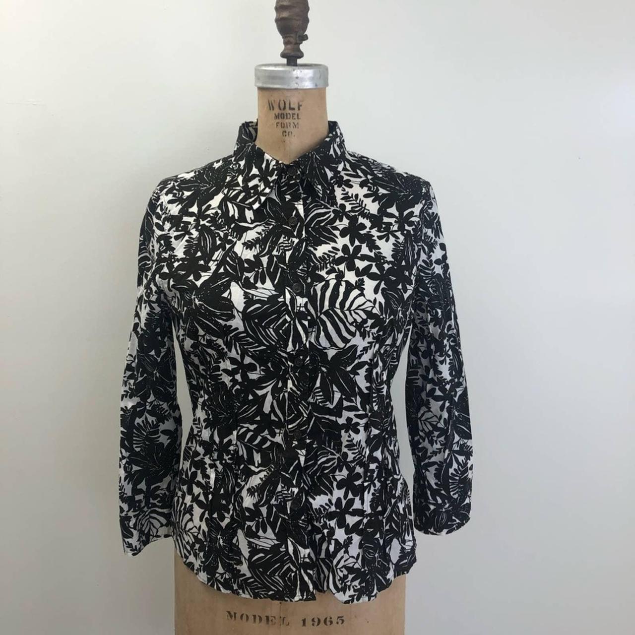 Women's White and Black Blouse | Depop