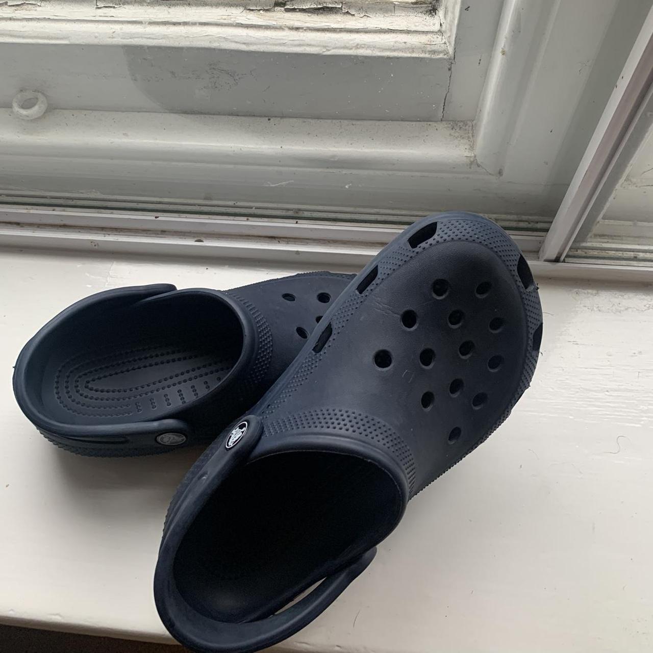 navy blue crocs !! size J5 — please note this is a... - Depop