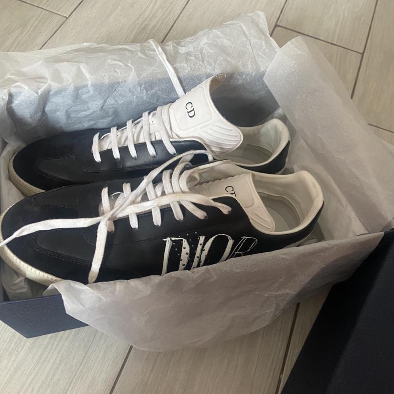 Dior homme sneakers basse in pelle nere con scritta... - Depop