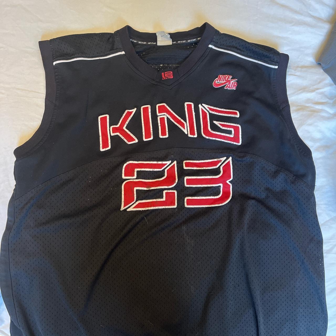 King james #lebron 90s Nike air jersey fits XXL - Depop