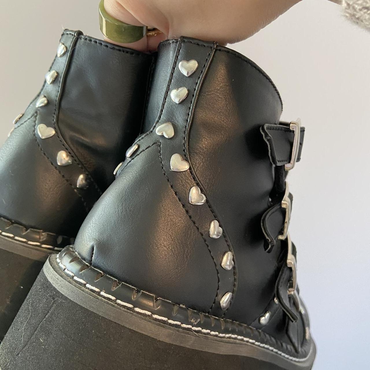 demonia emily 315 black