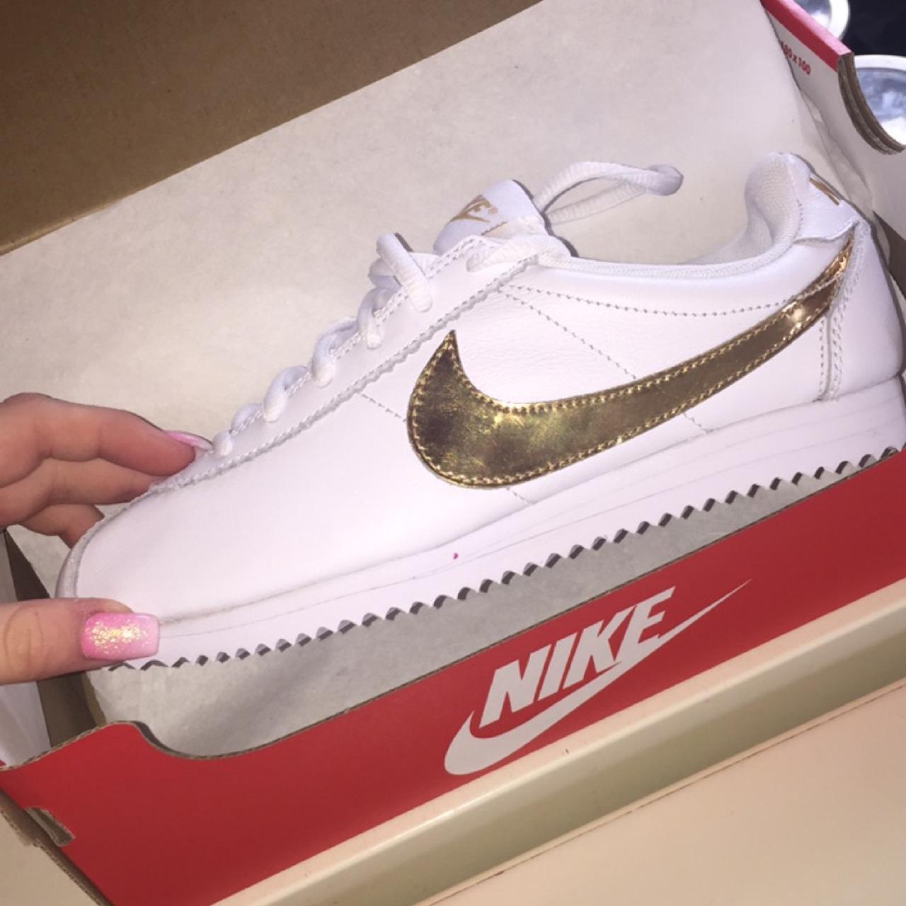 Nike cortez sales 35