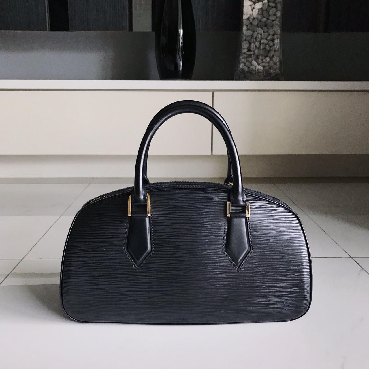 Louis Vuitton Black Epi Leather Jasmine Bag Louis Vuitton