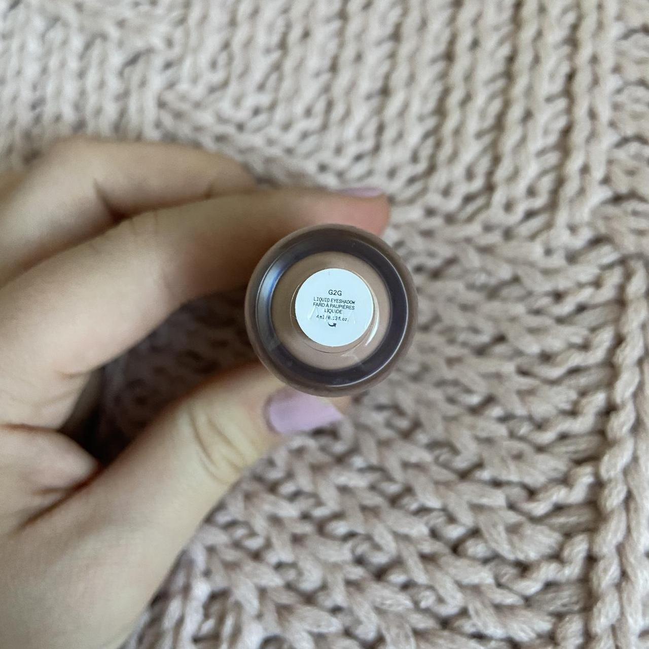 ariana grande rem beauty liquid eyeshadow 💁🏼‍♀️ shade Depop