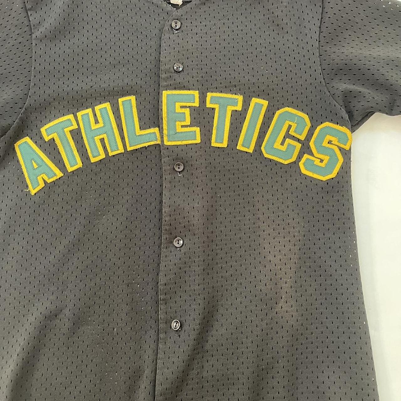 Vintage Majestic Oakland Athletics A's White Button Up Baseball