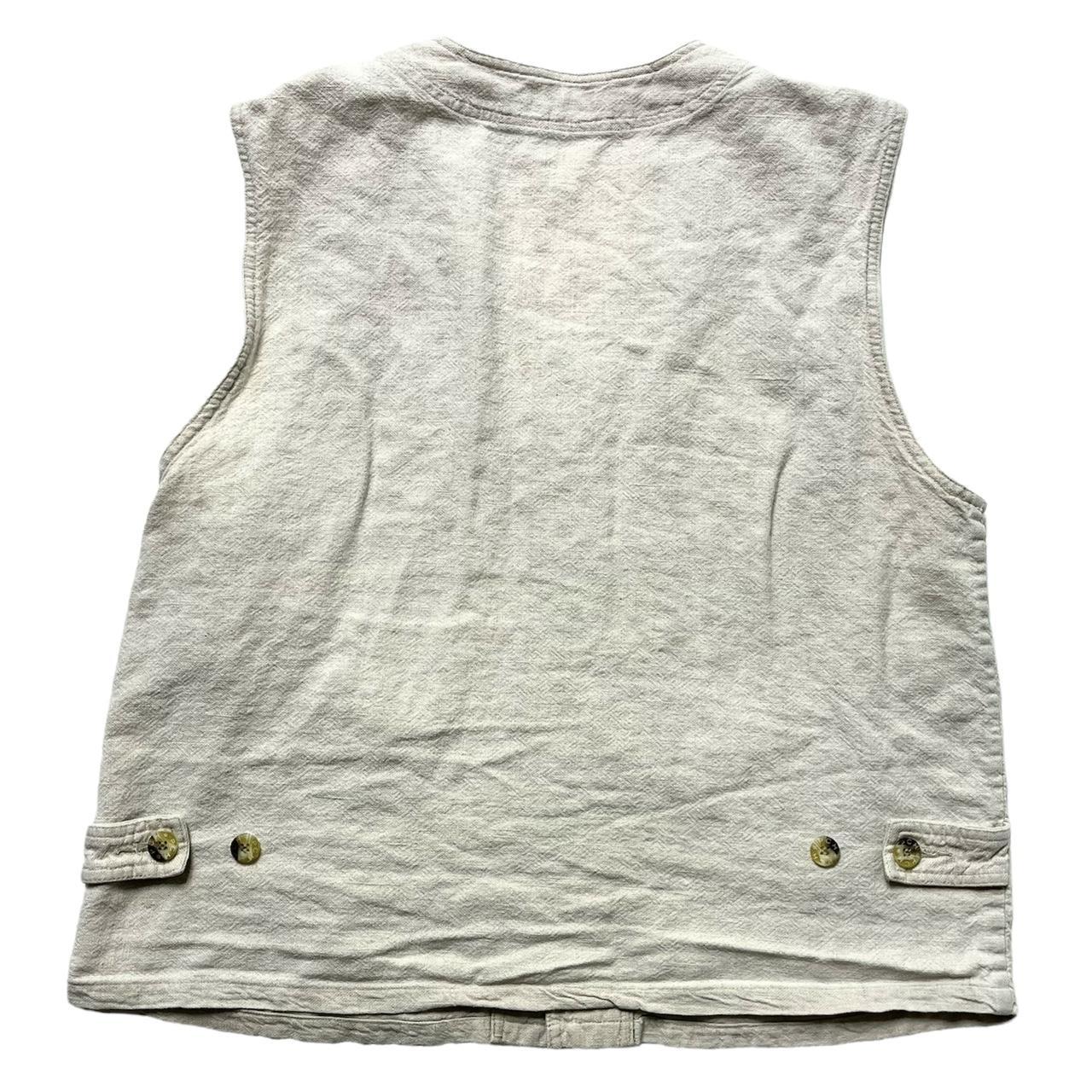 DKNY Men's Cream and Tan Gilet Depop