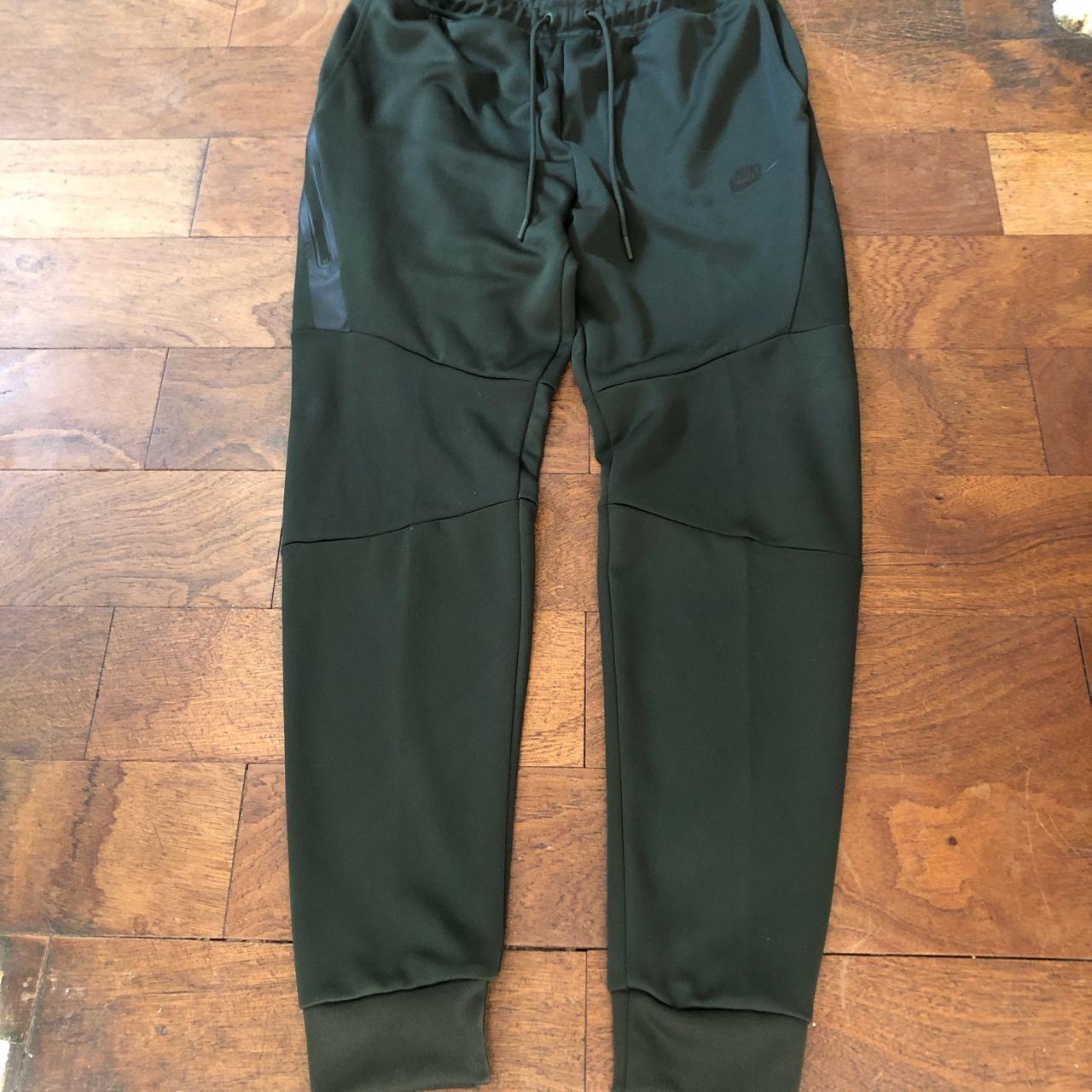 nike air max tracksuit khaki