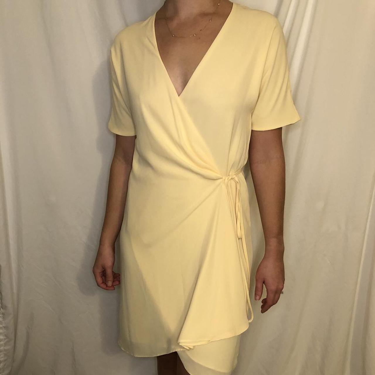 Babaton Wallace Dress Size small in a Pale yellow - Depop