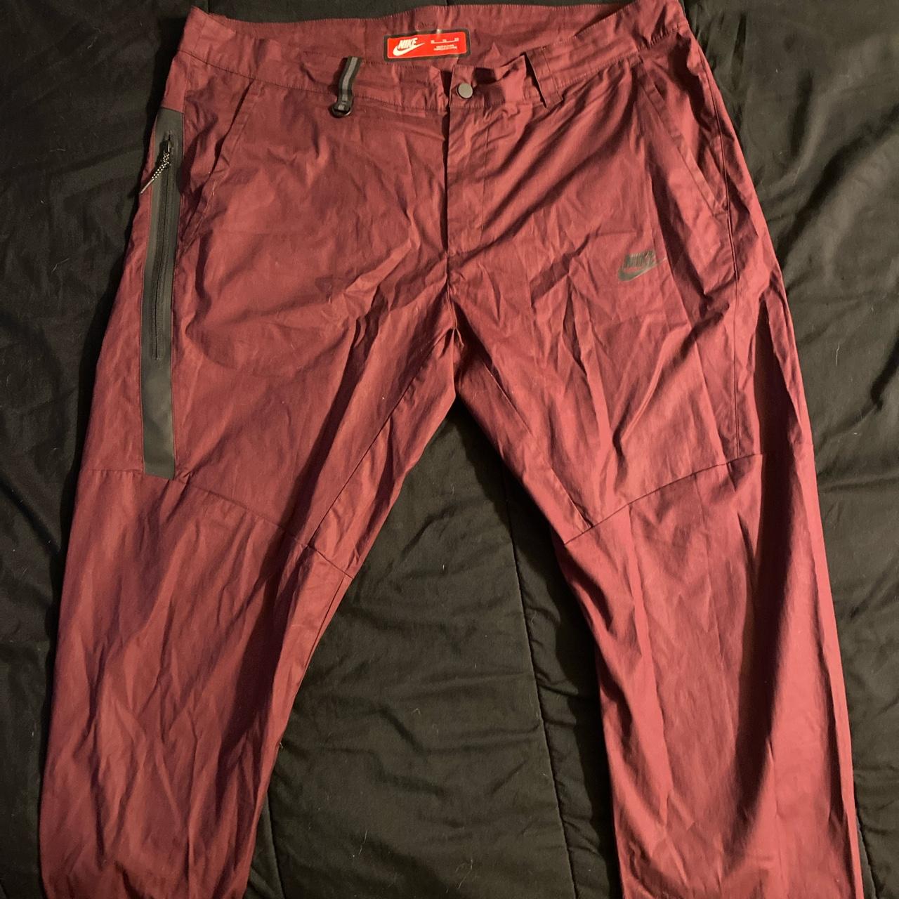 BLACK FRIDAY CYBER MONDAY DEAL Nike Tech Depop