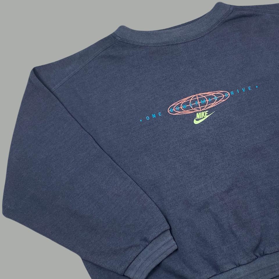 80s nike sweater