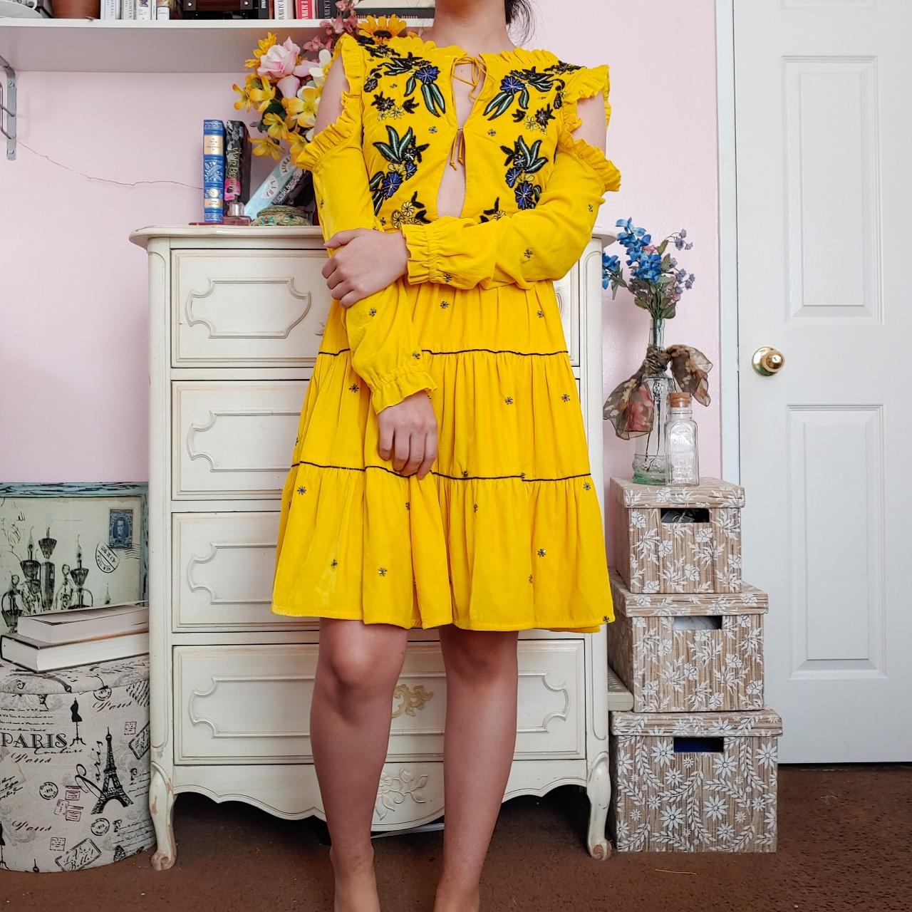 Product Image 3 - Frock and Frill yellow velvet