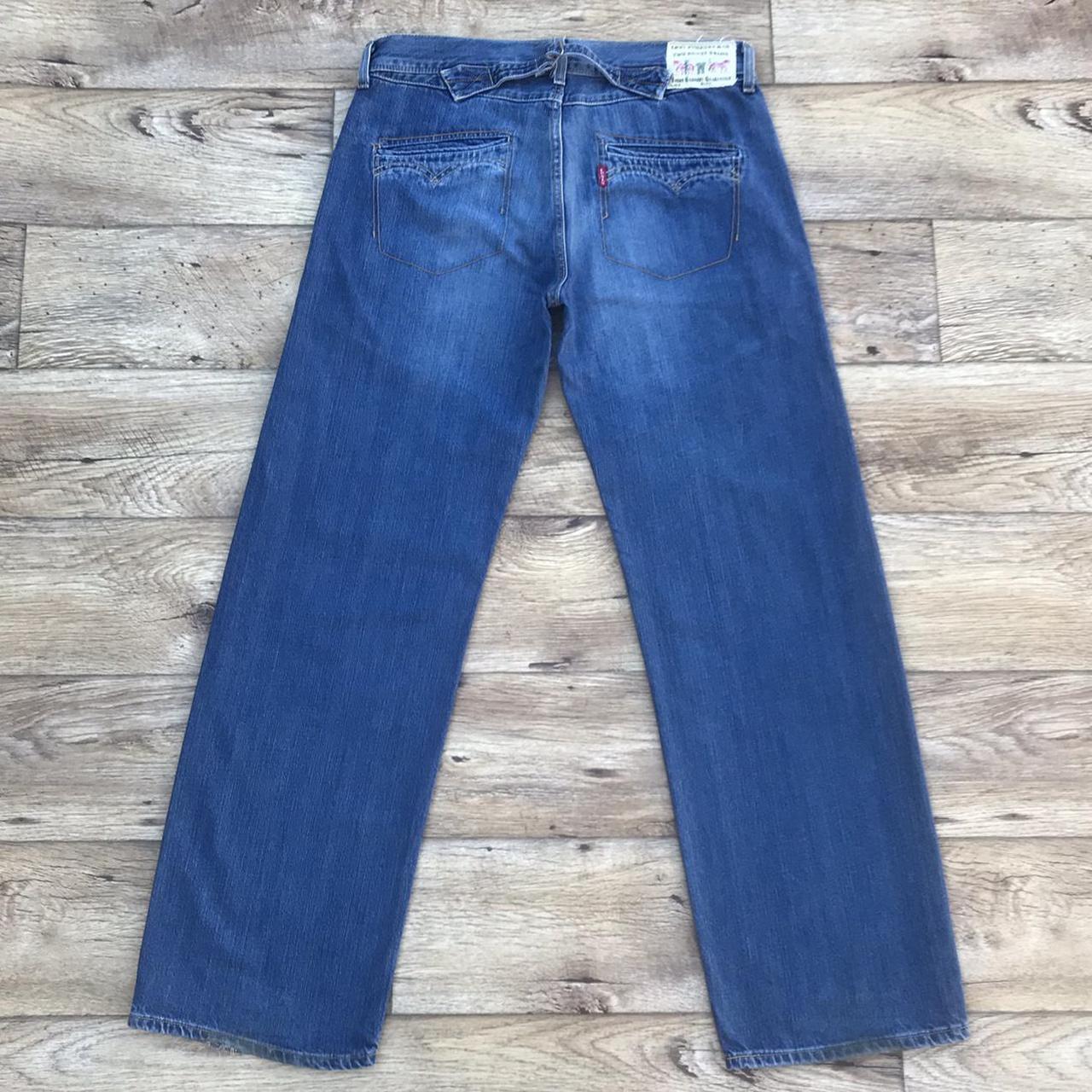 Vintage Levi’s 509 mens jeans. Rear cinch. Wide leg... - Depop