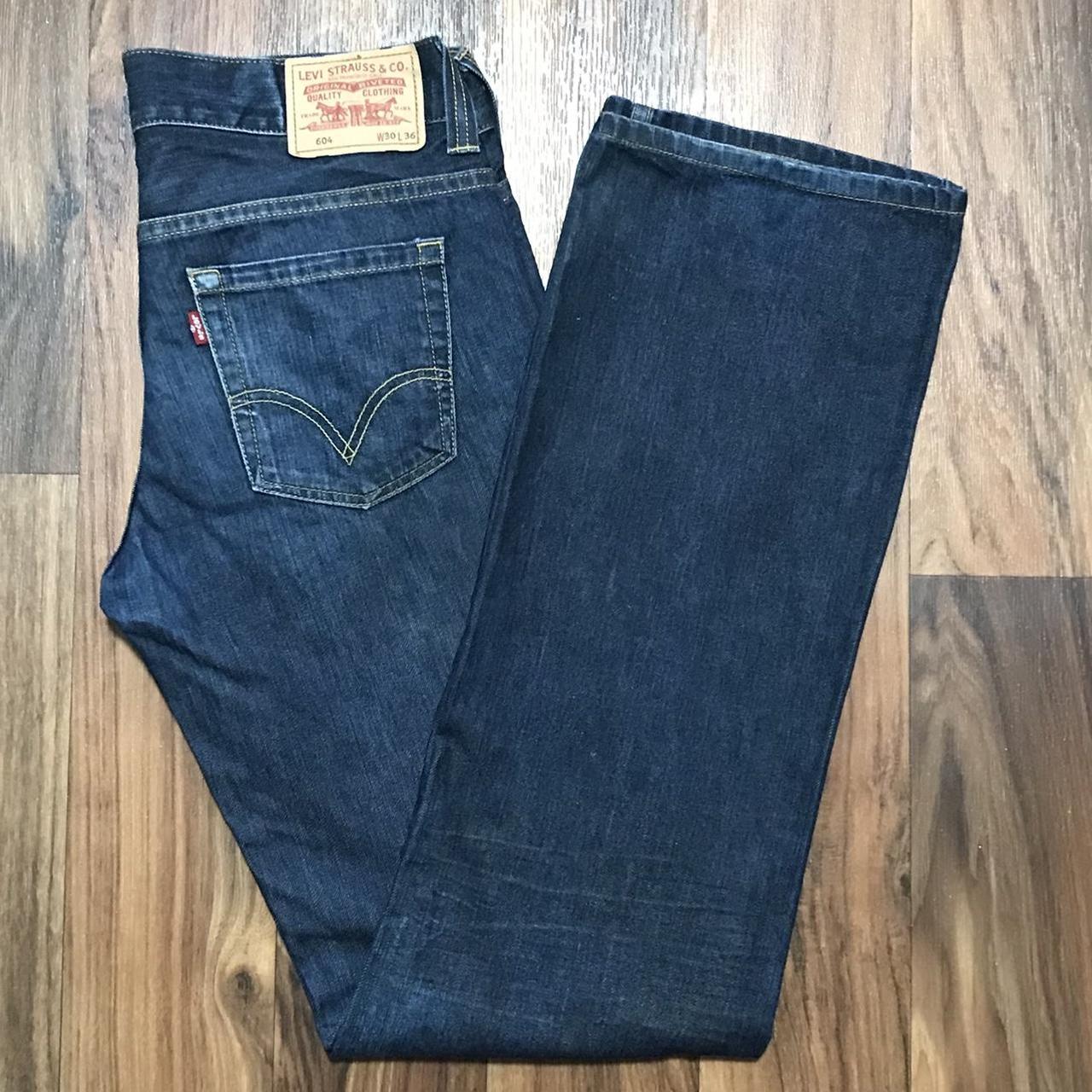 Levi’s 604 classic loose fit straight leg womens... - Depop