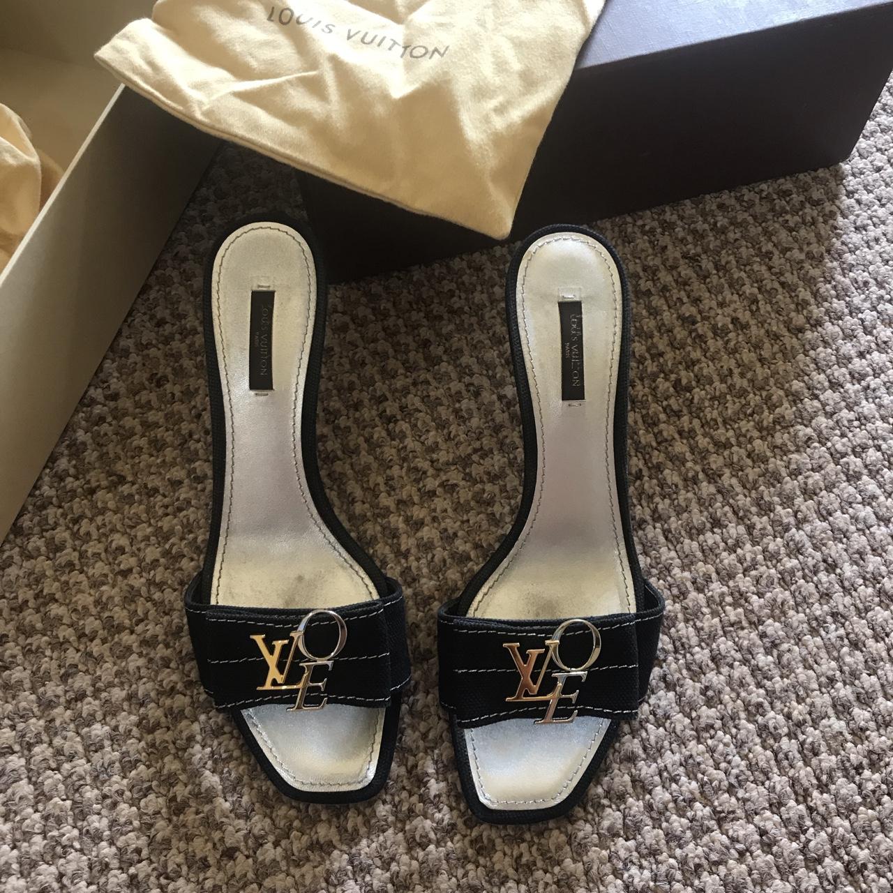 Louis vuitton pearl white heels size UK 5 worn once - Depop