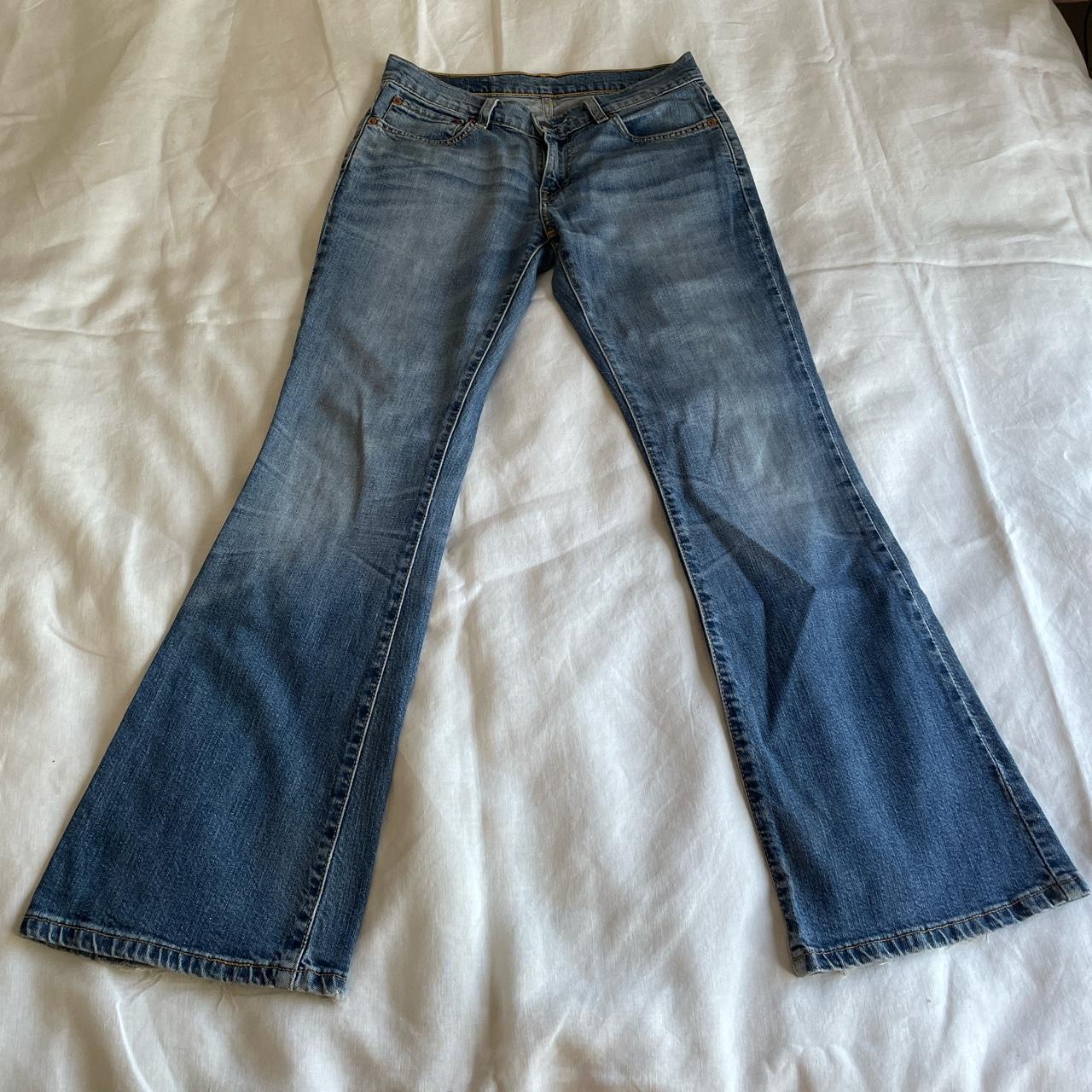 Amazing y2k low rise bootcut Levi’s Approx size... - Depop