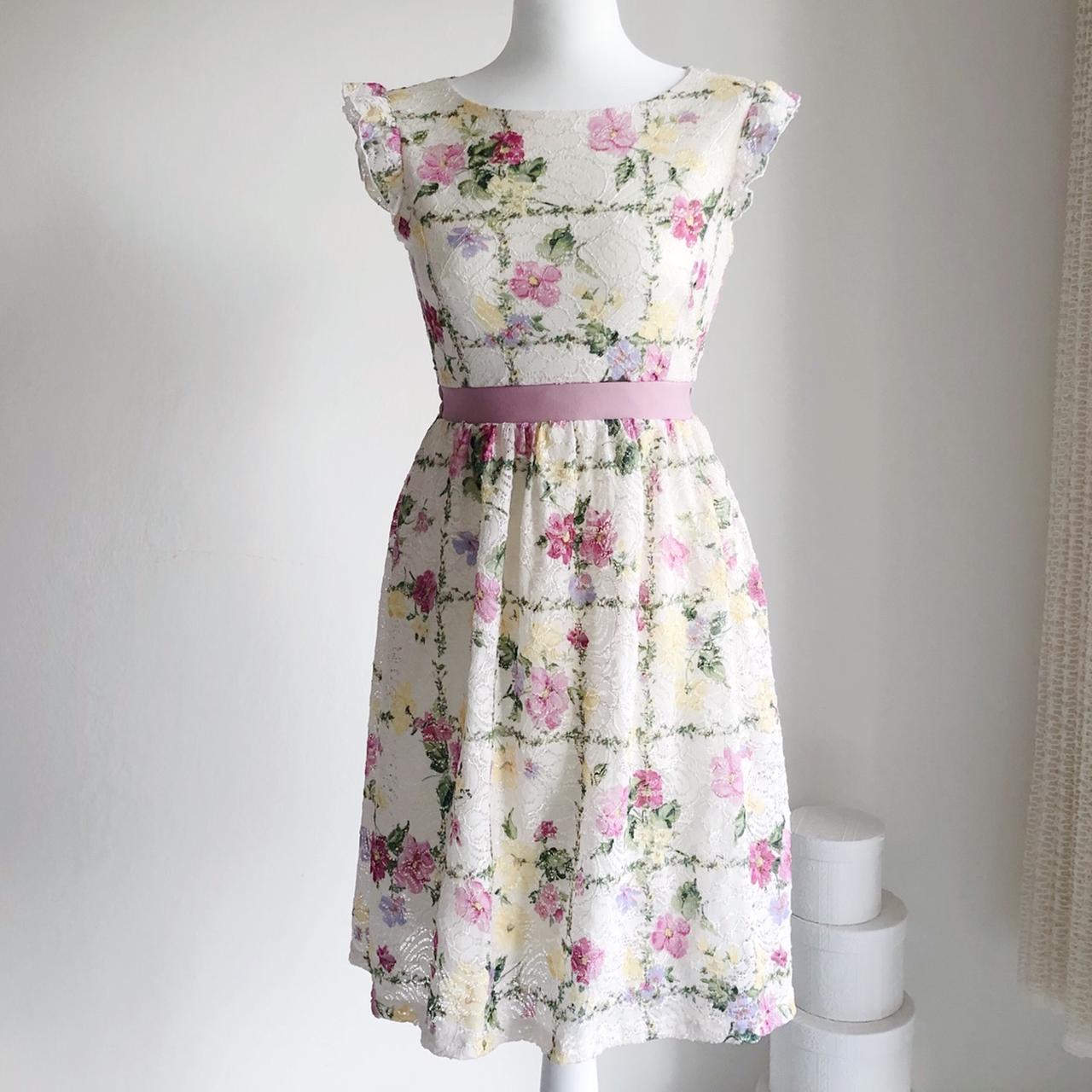 Women's White and Pink Dress (3)
