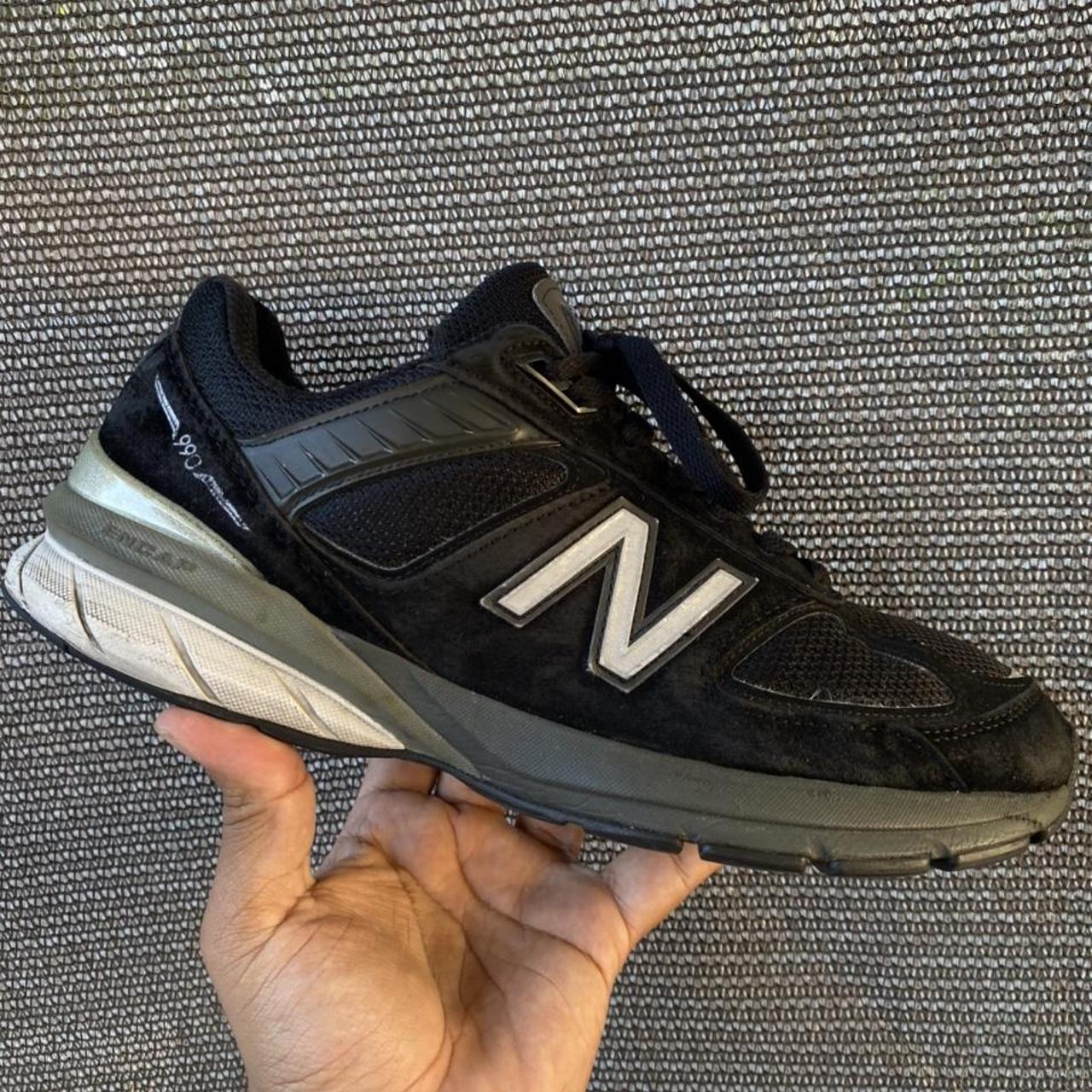 990v5 black silver