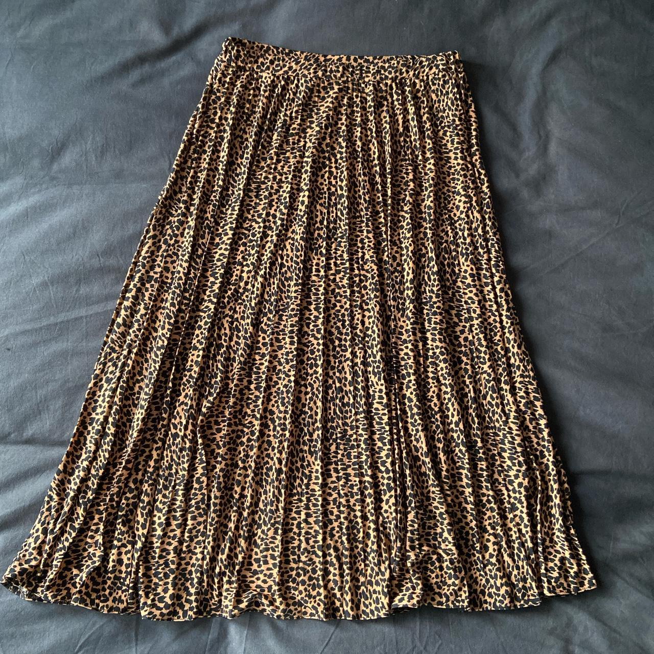 Oasis leopard print pleated midi skirt BNWT Size M... - Depop