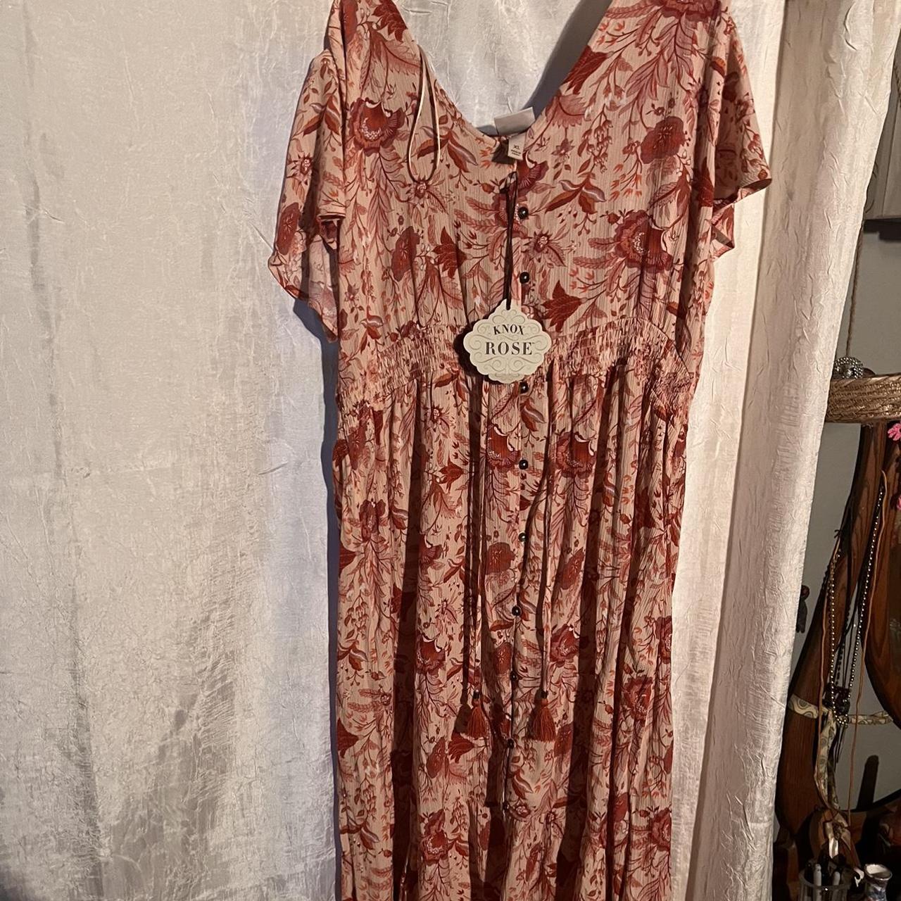 knox rose midi short