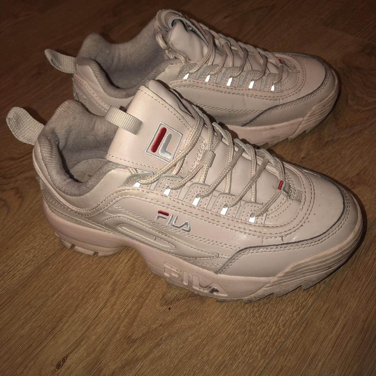 Blush pink fila deals disruptor